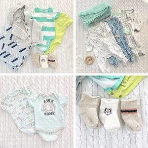 New Borne Baby Boy 15 Pice Lot Clothes & Swaddles